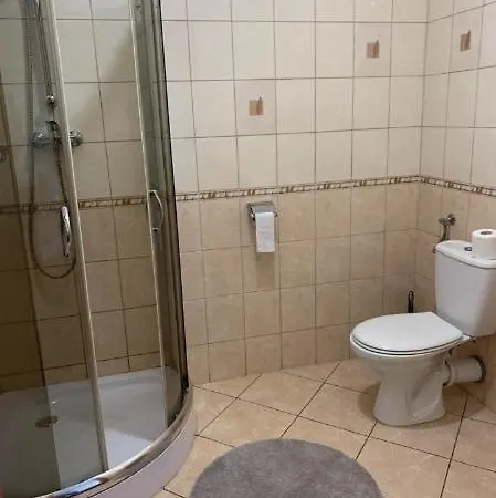 Hostal - Konrad Wałbrzych