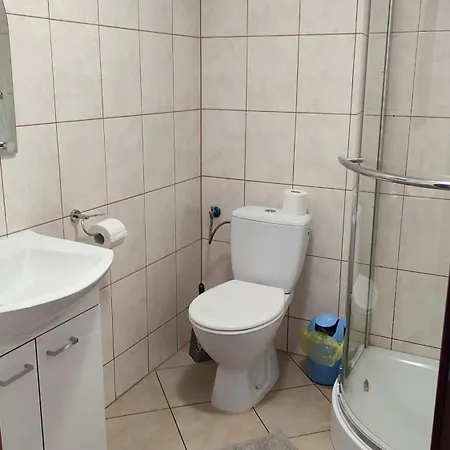 - Konrad Hostel Walbrzych