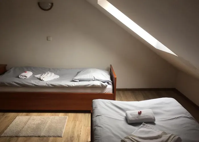 - Konrad Vandrarhem Wałbrzych