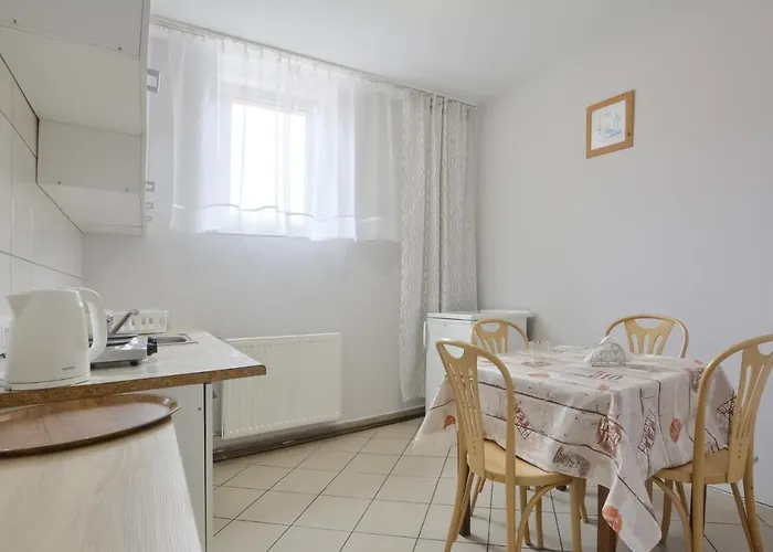 호스텔 - Konrad 바우브자이치